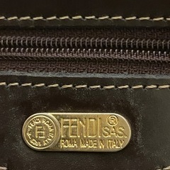 FENDI ハンドバッグ ズッカ柄 金具 キャンバス レディース フェンディ ブラウン の画像
