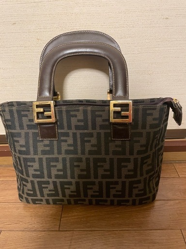 FENDI ハンドバッグ ズッカ柄 金具 キャンバス レディース フェンディ ブラウン