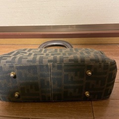 FENDI ハンドバッグ ズッカ柄 金具 キャンバス レディース フェンディ ブラウン の画像