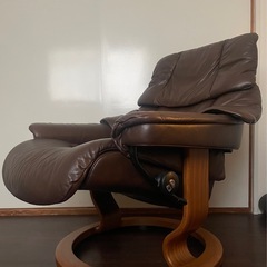 【高級】リクライニングソファーの画像