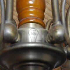 シャンデリヤ　６灯　下向きの画像