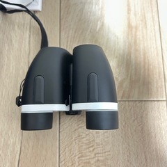 Binoculars
双眼鏡の画像
