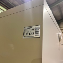 ＴＲＵＳＣＯ　コンテナラックケース　バンラックケース　ＣＦ型　９００Ｘ４５０ＸＨ１７９０　の画像