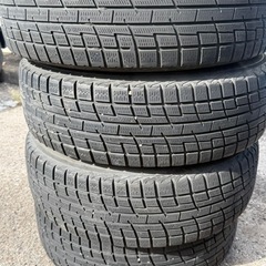 4穴ホイールセット 4本 4x100スタッドレスタイ ヤ付きの画像