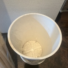 植木鉢の画像