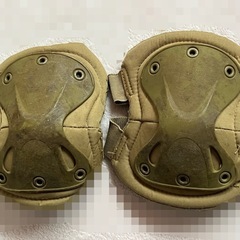 ⭐︎サバゲー用品まとめ売り　グローブ•フェイスガード他の画像