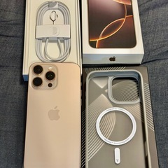 美品iPhone 16 Pro Max 256GB デザートチタニウム 手渡しのみの画像