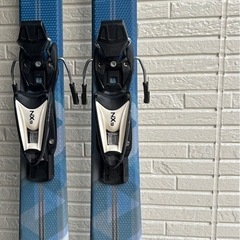 スキー板 調整ビンディング ストック付 スキー3点セットの画像