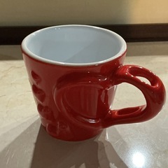 かわいい💕おしゃれ🌷マグカップハート型❤️デザートカップ•ケーキカップ🍰陶器赤•白の画像