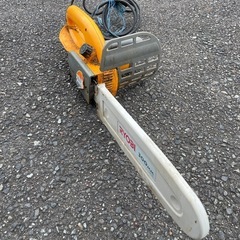 RYOBI電気チェンソーの画像
