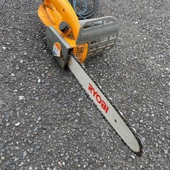 RYOBI電気チェンソーの画像
