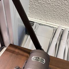 【鍵付き、木造レトロで可愛いドア】の画像