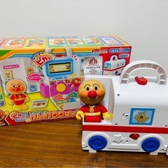 【取引者決定】アンパンマン 救急車 病院の画像