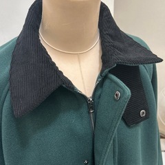 新品未使用　アウター　ジャケット　Lの画像