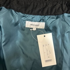 新品未使用　アウター　ジャケット　Lの画像