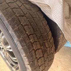 スタッドレスタイヤ　アルミホイール付き　キャラバン【11/17までの引取で-2000円)】の画像