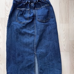 デニムスカートの画像