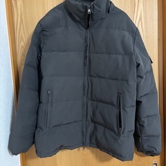 MONCLER グレー ダウンジャケットの画像