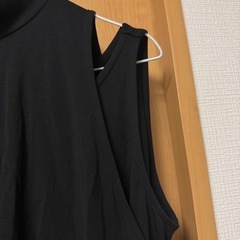 Tencel 肩出し2枚重ねトップス 新品タグ付きの画像