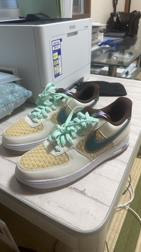 ナイキ エアフォース1 ロー レトロ QS 