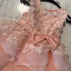 一度のみ使用　キッズ　パーティードレスの画像