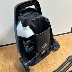 マキタ高圧洗浄機の画像