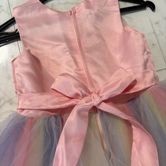 一度のみ使用　パーティードレスの画像