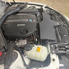 ２５年式BMW320d ブルーパフォーマンスツーリング　検８年5月　込み込み価格の画像