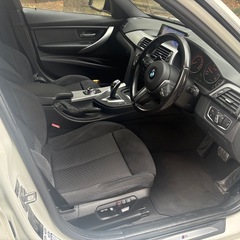 ２５年式BMW320d ブルーパフォーマンスツーリング　検８年5月　込み込み価格の画像