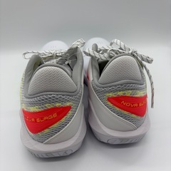 新品未使用　ASICS NOVA SURGE LOW 103 メンズ　28㎝の画像