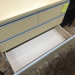 ジャングルジャングル貝塚店　4段チェスト　シンプルデザイン　箪笥　貝塚市　二色浜　リサイクルショップの画像