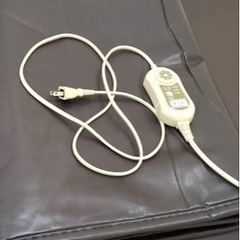 マッサージベッド ヘッドホール、ヒーター付きの画像