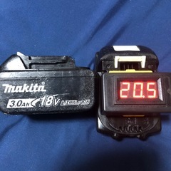 ④マキタ18v純正バッテリーBL1830B、中古美品、２個の画像