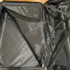 【美品】大型　スーツケース　シルバーの画像