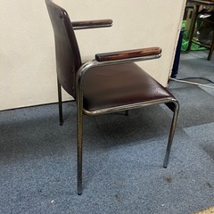 無料椅子　20個くらいありまくらいありますの画像