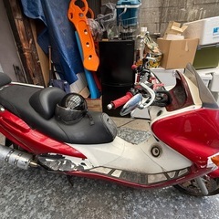 マジェスティ125cc車検のいらないビックスクーターの画像