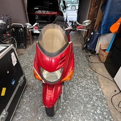 マジェスティ125cc車検のいらないビックスクーターの画像