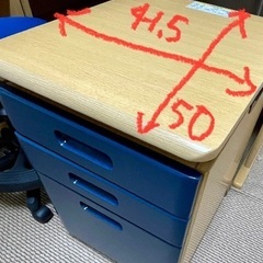 【お譲りします】子供用勉強机の画像