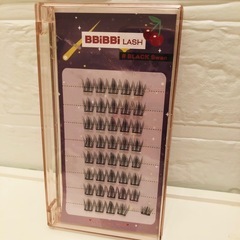 つけまつ毛セットの画像