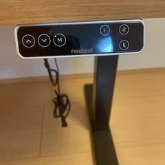 FlexiSpot E7 天板付きの画像