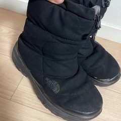 ノースフェイスブーツ
の画像
