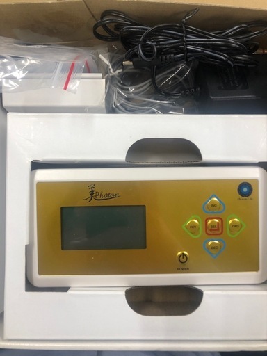 美フォトン　美容機器　市場価格77万　プロスポーツ選手愛用
