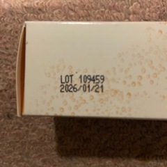 炭酸水に入れるオレンジフレーバーの画像