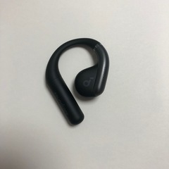 【美品】Anker Soundcore AeroFit 右イヤホン、等の画像