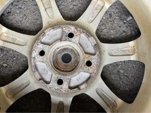 ブリザックVRX2 155/65R14バリ山　ホイール付き PCD100