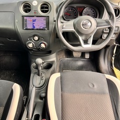 衝突軽減装置付  平成29年式 日産ノート シルバーの画像