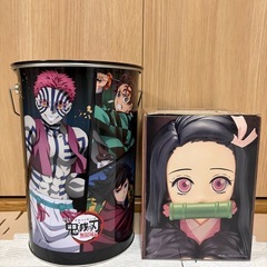 鬼滅の刃お菓子とフィギュアのセットの画像