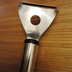 ステンレス製　ピーラーの画像