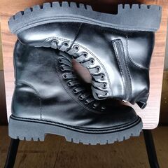 新品 24.5cm レディース ブーツ ブラック 厚底 シューズ 普段着 識別番号:【B083-S】の画像