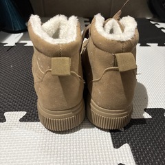 【新品 未使用】 ベージュ ムートンブーツ 23cmの画像